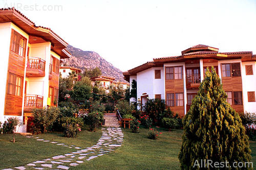 Montana Pine Resort 5